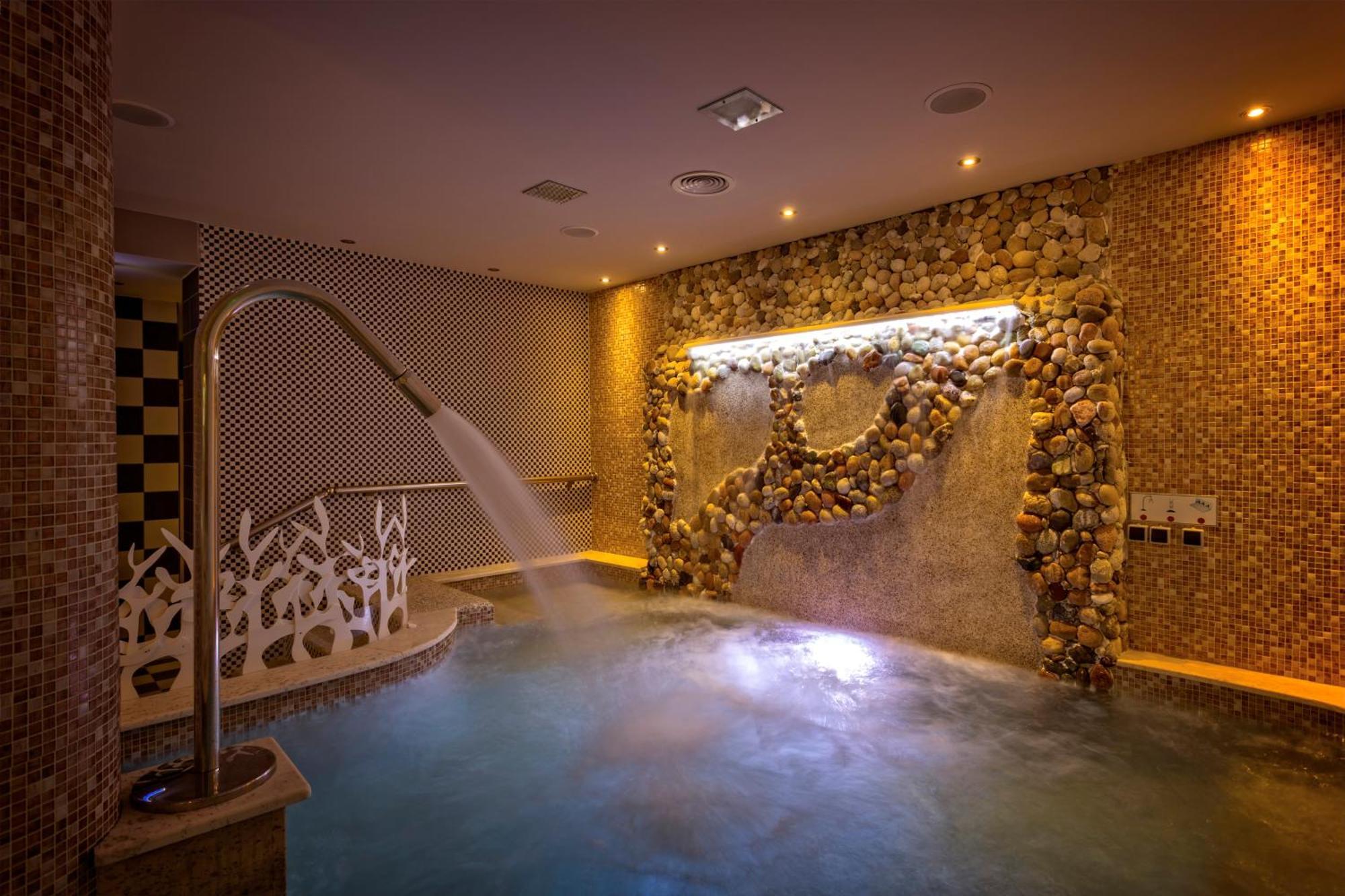 Lagomandra Hotel And Spa Eksteriør bilde